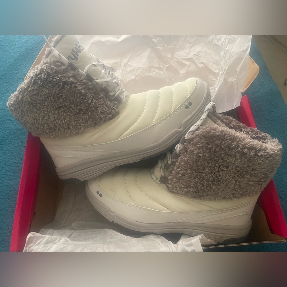 Womens Ryka Boots